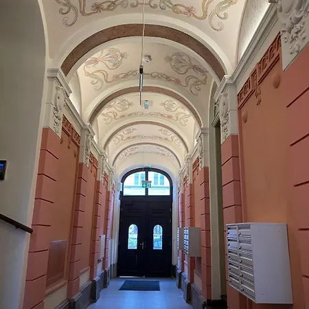 Lägenhet Starowislna Center